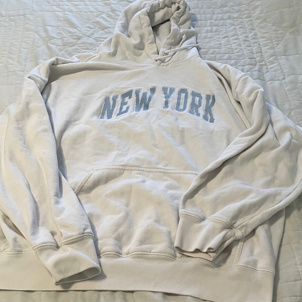 Brandy Melville New York Hoodie